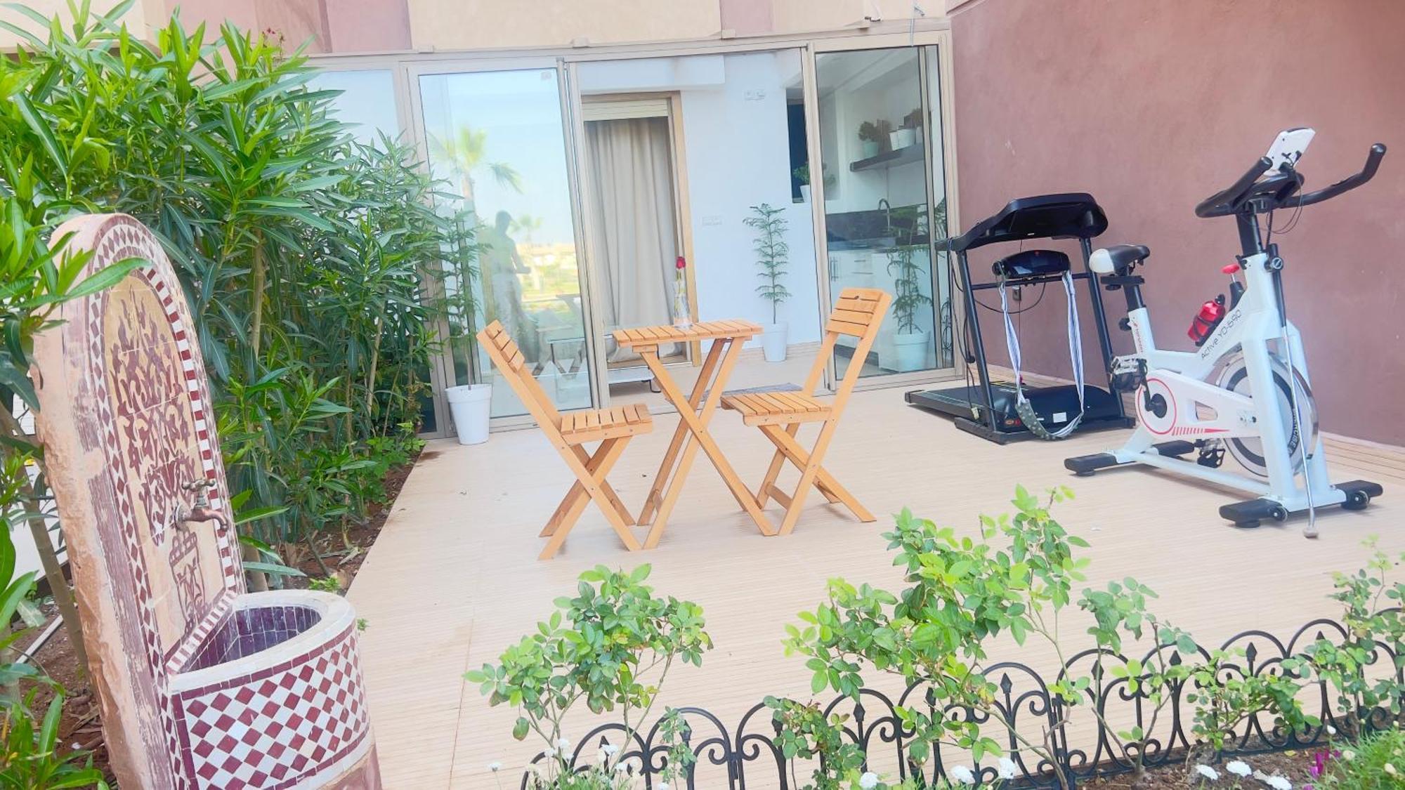 Appartement De Luxe Avec Jardin Vue Sur La Piscine Golf Securise 24H Sur 24 A 5 Minutes De L Aeroport Marrakesh Extérieur photo