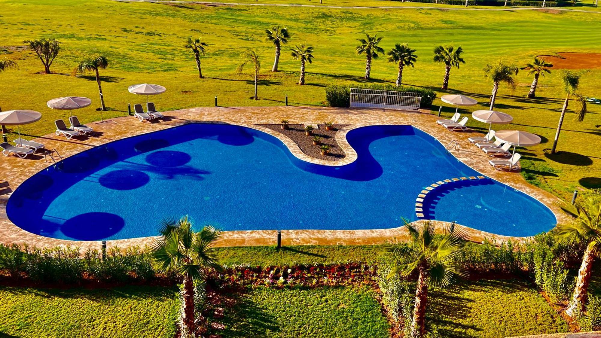 Appartement De Luxe Avec Jardin Vue Sur La Piscine Golf Securise 24H Sur 24 A 5 Minutes De L Aeroport Marrakesh Extérieur photo
